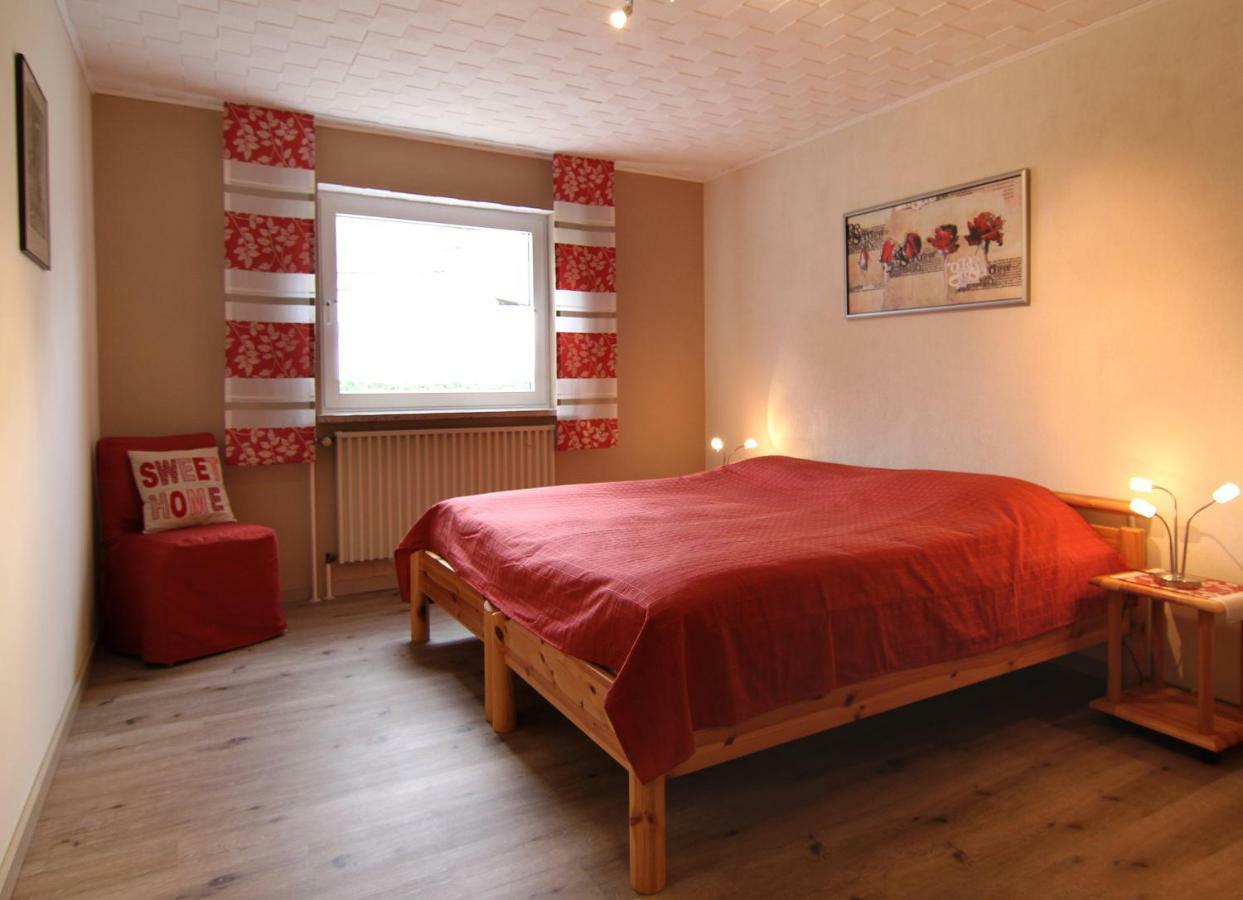 Ferienwohnung Firmenich Schwirzheim Экстерьер фото